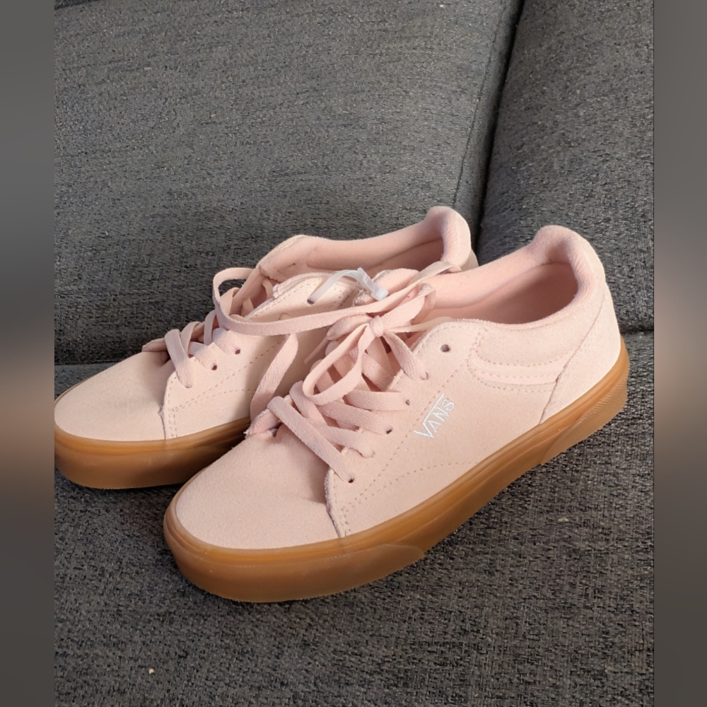 Vans Women's  Seldan Skate Shoes - Picture 2 of 7